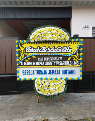 Papan Bunga Duka di Tanjung Pagar