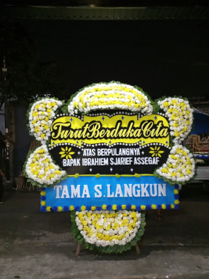 Papan Bunga Duka di Tanjung Pagar